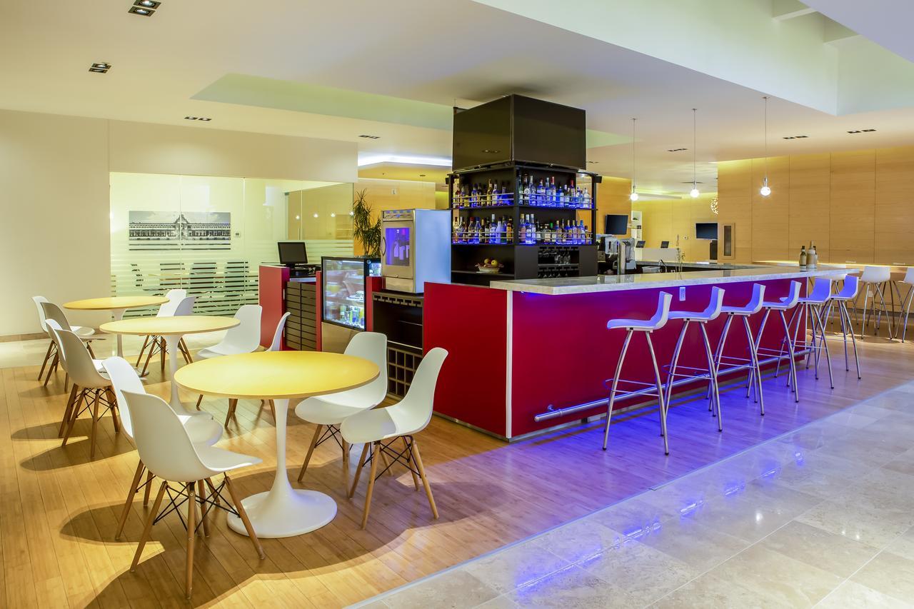 Fiesta Inn Centro Historico Мексико Сити Екстериор снимка